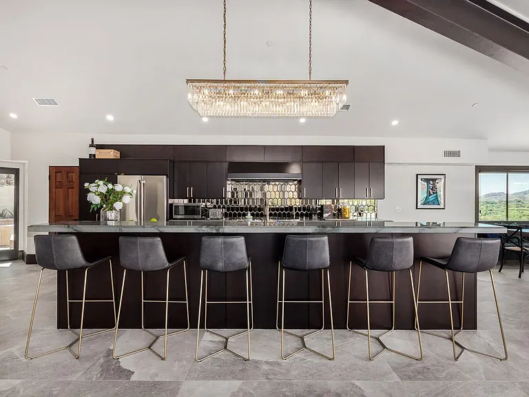 5655 N Camelback Canyon Dr — Photo 22