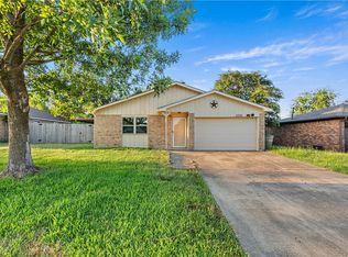 4320 Meadowbrook Dr, Bryan, TX 77802