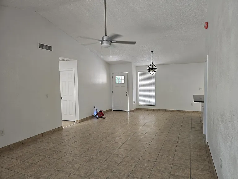 Orange Grove Ave — Photo 11