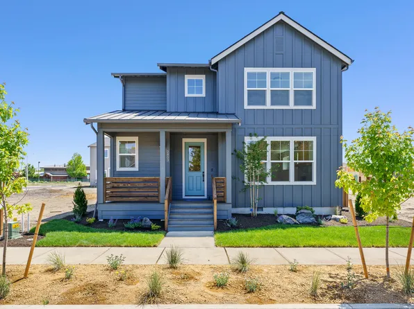 2803 NE Rainier Dr Lot 38, Bend, OR 97701