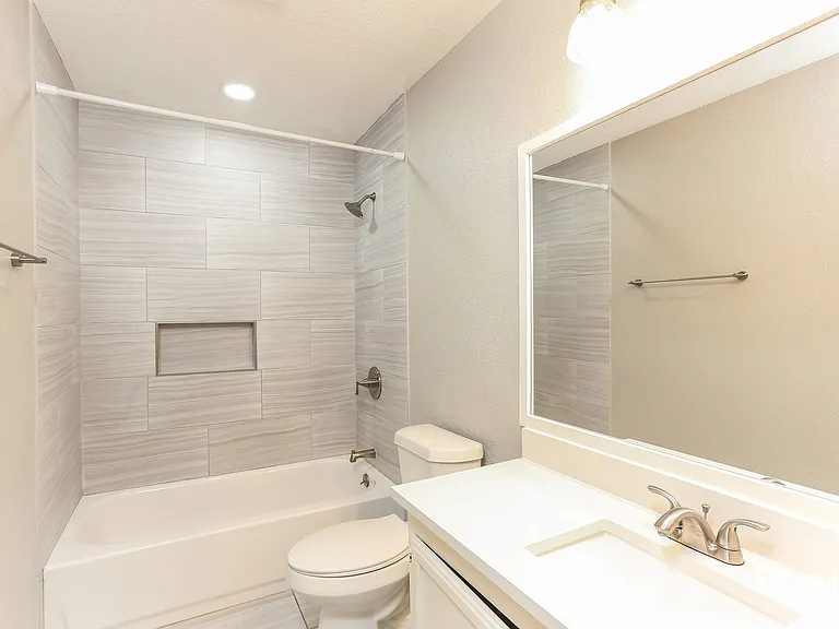 5506 Vagas Dr — Photo 12