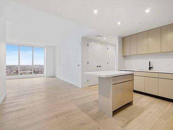 3rd image of 540 Fulton St #42J