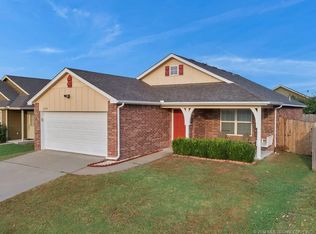 2705 N 20th St, Broken Arrow, OK 74012
