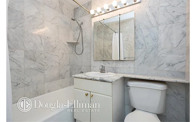 Rented by Douglas Elliman | media 17