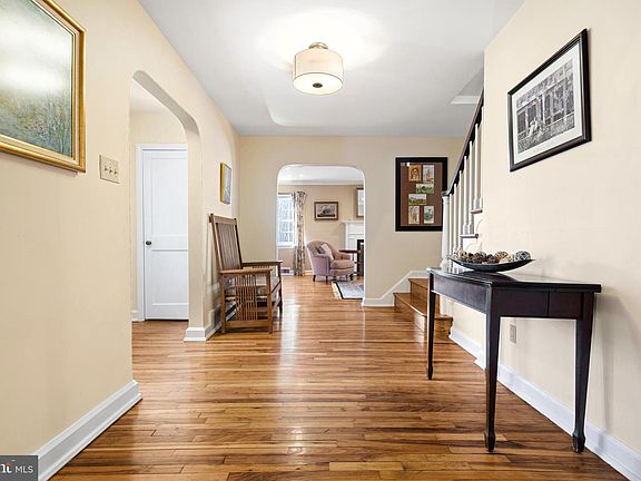 3rd image of 3 Briar Rd