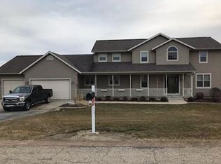 N9480 Hawk Ridge Rd, New Glarus, WI 53574