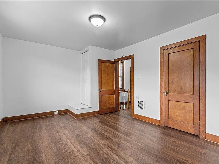 3033 Brentwood Ave — Photo 16