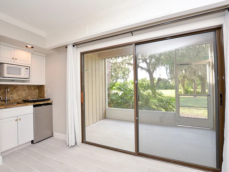 622 Olde Camelot Cir #3212 — Photo 7