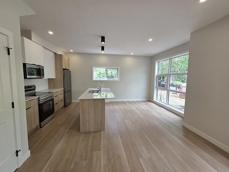 6203 109a St NW #2 — Photo 14