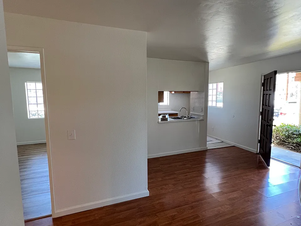3821 Utah St