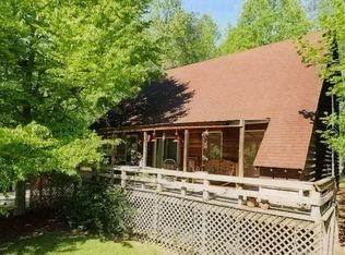 465 Lakeside Trl, Martin, GA 30557