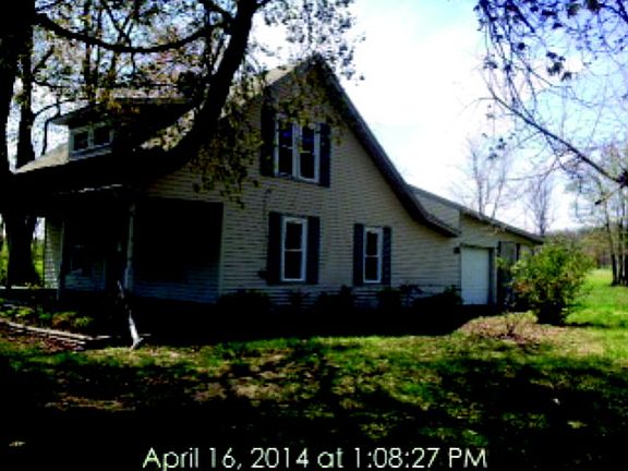 2nd image of 1585 Highway 2110