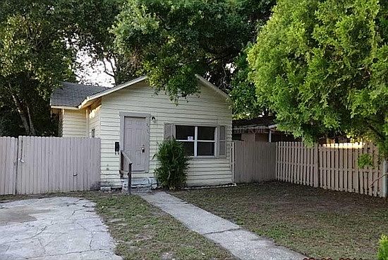 1st image of 3735 15th Ave S