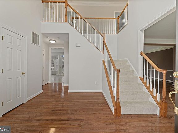 5th image of 1017 Curtis Pl