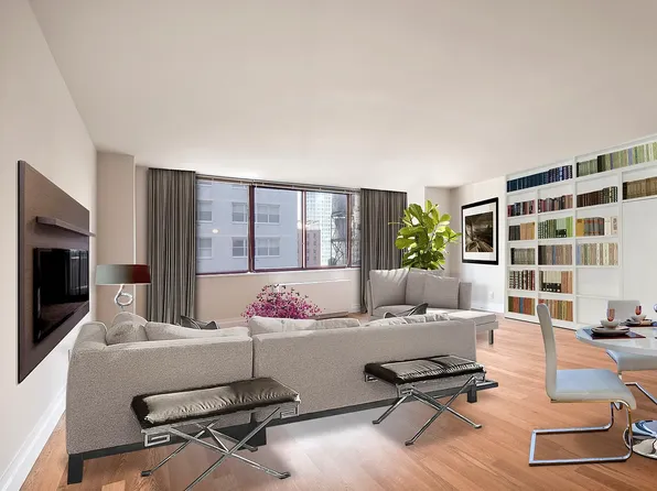 260 W 52nd St, New York, NY