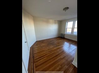 3925 65th St APT 5A, Woodside, NY 11377