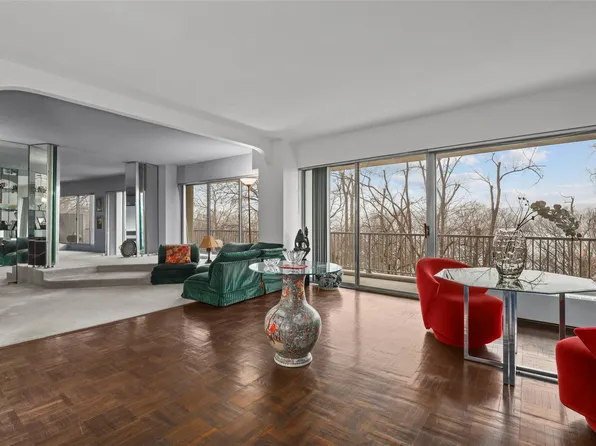 4455 Douglas Avenue #3FE, Bronx, NY 10471