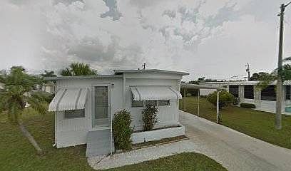 1st image of 3057 Saturn Cir