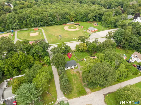 21 Potvin Avenue, Plainfield, CT 06354