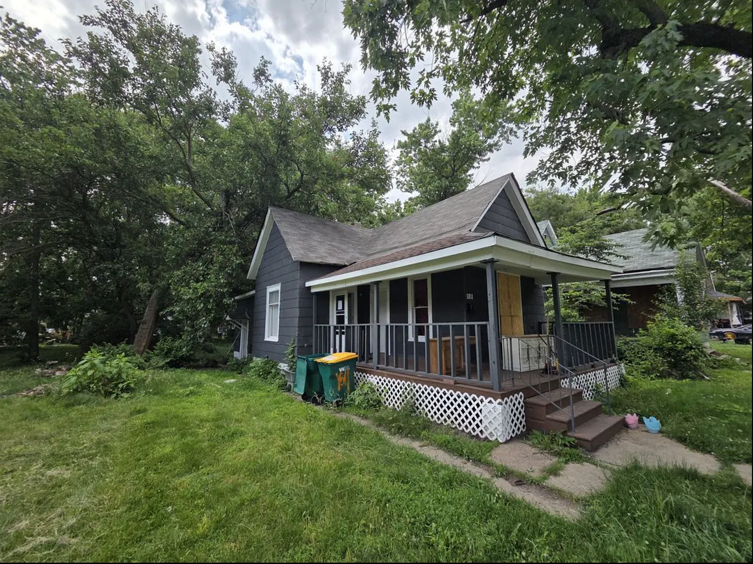 2 bed, 882 sqft, $795 — Photo 2