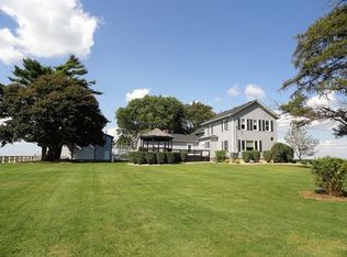 48W020 Scott Rd, Big Rock, IL 60511