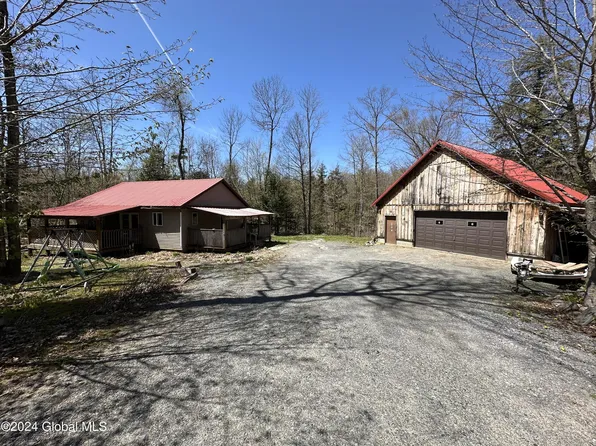 917 State Highway 309, Gloversville, NY 12078