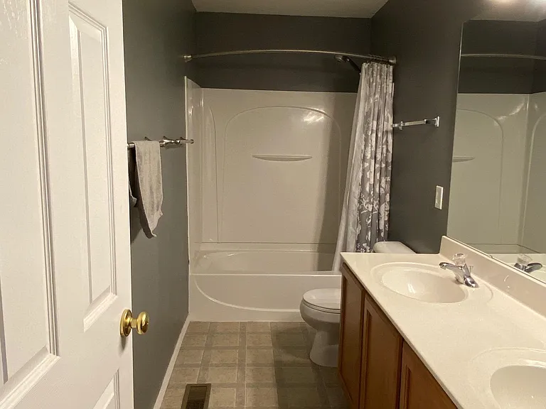 871 Hyde Dr — Photo 11