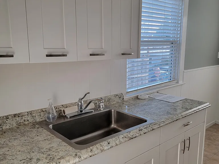 2301 Orange St — Photo 18