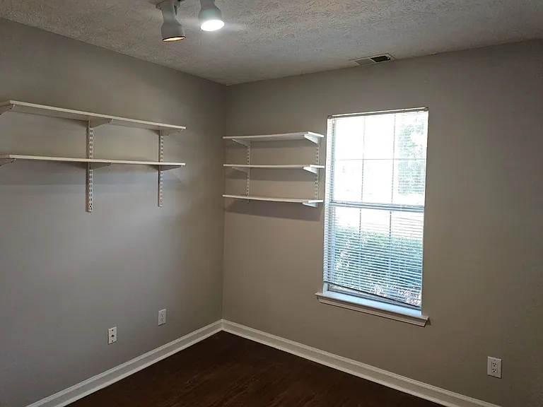 12205 Cypress Way — Photo 31