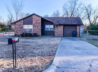 408 Quail Lake Dr, Henryetta, OK 74437