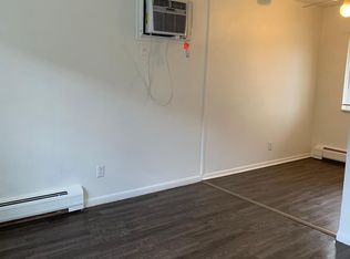 830 Goddard Rd APT 4, Lincoln Park, MI 48146