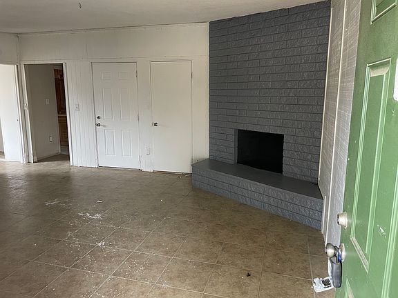 5th image of 56547 Cassia Dr Unit A