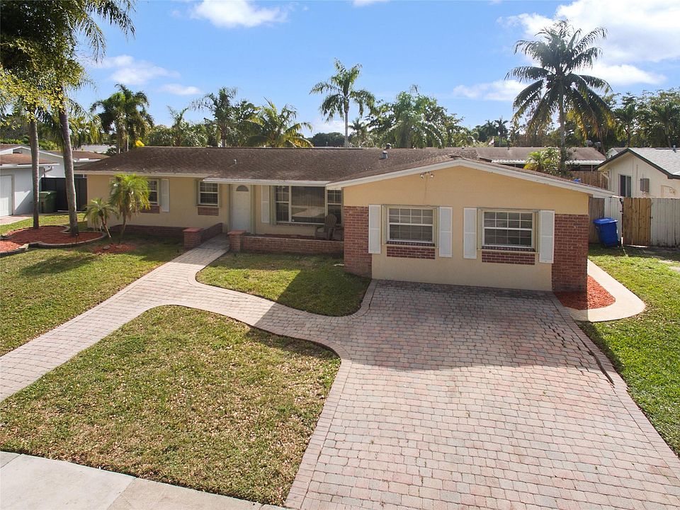 1st image of 10430 NW 19th Street