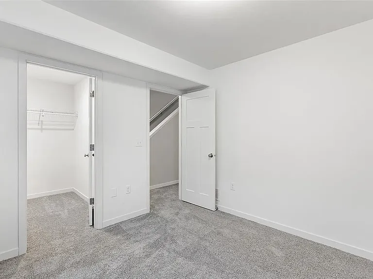 622 Catherine Dr #622 — Photo 10