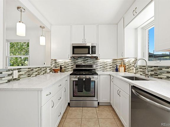 4th image of 3115 N Steele Street