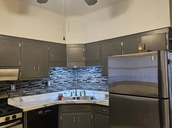 7121 S Eberhart Ave #2, Chicago, IL 60619