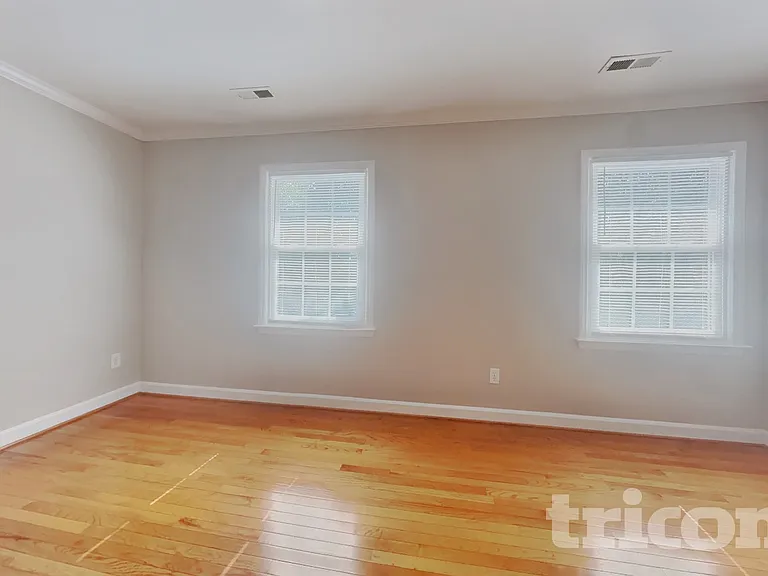 3200 Oliver Dr — Photo 7