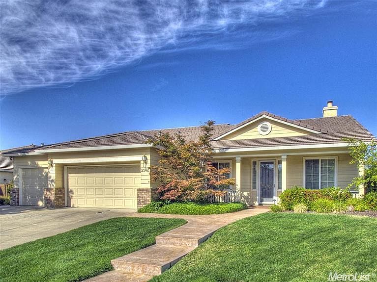 1st image of 2342 Summer Dr
