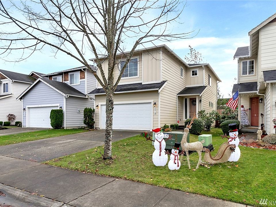 Welcome to Sterling Ridge a wonderful place to call home in the Community of Silver Creek!