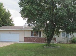 1030 N English Ct, Belle Plaine, KS 67013