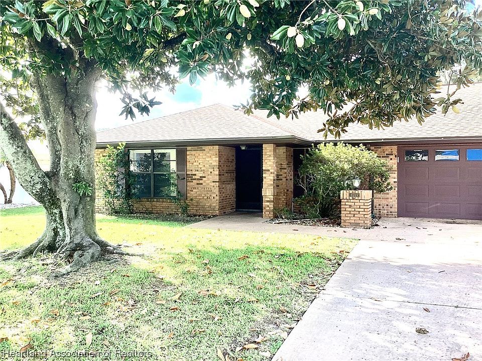 1st image of 4719 Mercado Dr