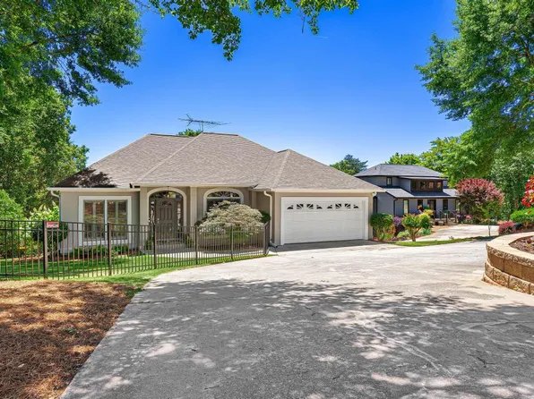 166 Knox Cir, Lavonia, GA 30553