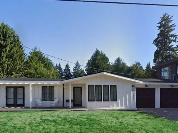 10602 NE 47th Pl, Kirkland, WA 98033