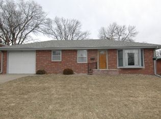 144 E Moffitt St, Seward, NE 68434