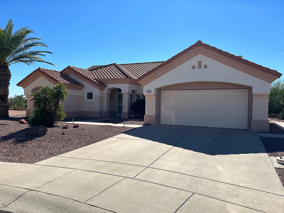 16033 W Sentinel Dr