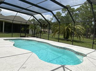 13926 Temple Blvd, West Palm Beach, FL 33412