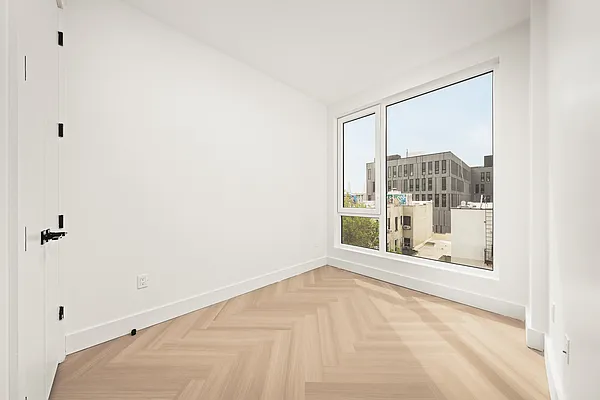 Bedroom, photo 3