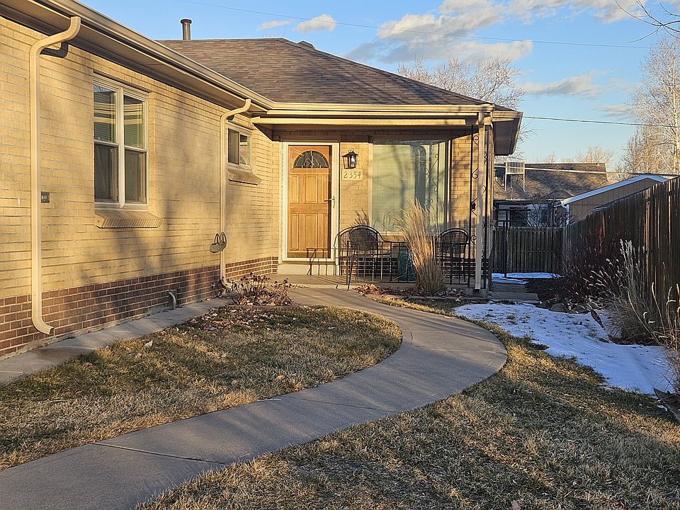 2354 S Emerson Front