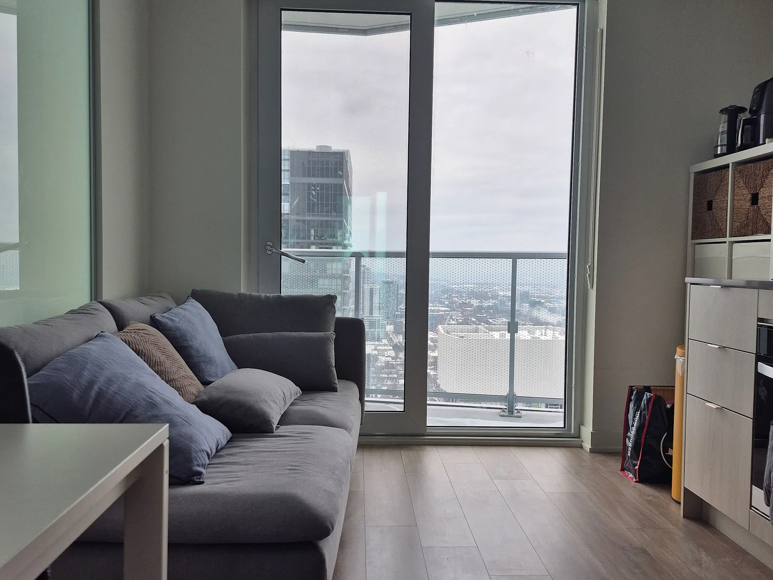1 bed, $2,050 — Photo 4