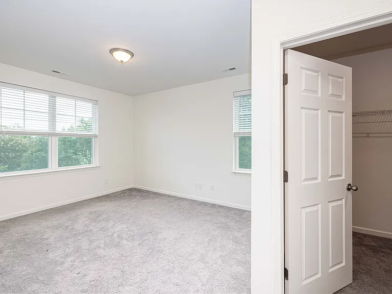 10280 Rose Meadow Ln #302 — Photo 9